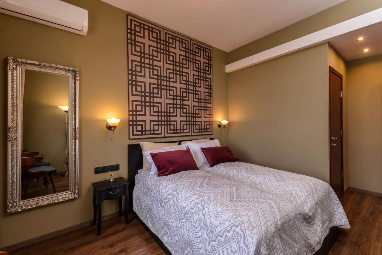 Sofia Dream Apartments - Jazzy Two Bedroom Suite By Flat Mаnager Exterior photo